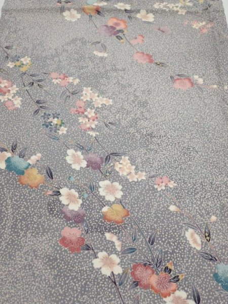 Photo1: 1W02z60  Japanese Kimono Silk  FABRIC Sakura Light gray 41.7x14.6 (1)