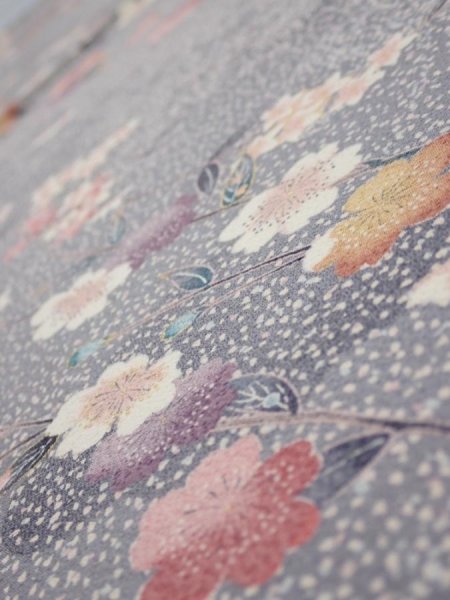 Photo4: 1W02z60  Japanese Kimono Silk  FABRIC Sakura Light gray 41.7x14.6 (4)