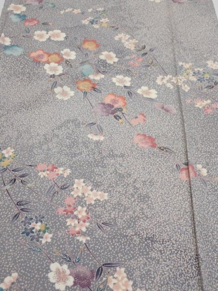Photo1: 1W05z90  Japanese Kimono Silk  FABRIC Sakura Light gray 68.5x14.8 (1)