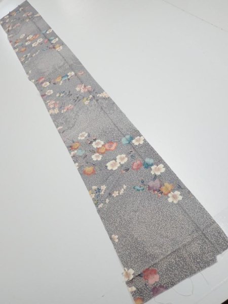Photo5: 1W07z40  Japanese Kimono Silk  FABRIC Sakura Light gray 60.6x7.5 (5)