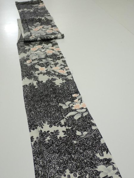Photo2: 1W08z60  Japanese Kimono Silk  FABRIC Flower Black 79.1x7.3 (2)