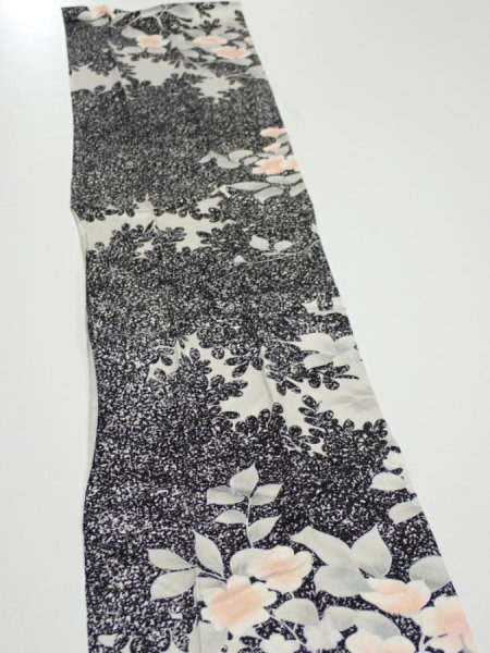 Photo4: 1W09z30  Japanese Kimono Silk  FABRIC Flower Black 36.2x7.3 (4)
