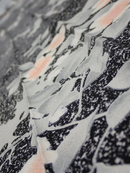 Photo5: 1W09z30  Japanese Kimono Silk  FABRIC Flower Black 36.2x7.3 (5)