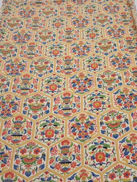 Photo1: 1W01z60  Japanese Kimono Silk  FABRIC Flowers  40.9x14.6 (1)