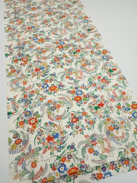 Photo3: 1W06z90  Japanese Kimono Silk  FABRIC Flowers Off-white 65.4x14.6 (3)