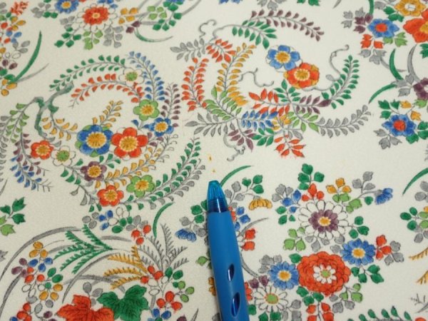 Photo6: 1W06z90  Japanese Kimono Silk  FABRIC Flowers Off-white 65.4x14.6 (6)