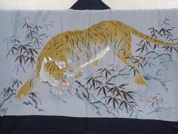 Photo2: 6723T06z460 Vintage Japanese Kimono Silk Men's OSHIMA HAORI Tiger Navy (2)