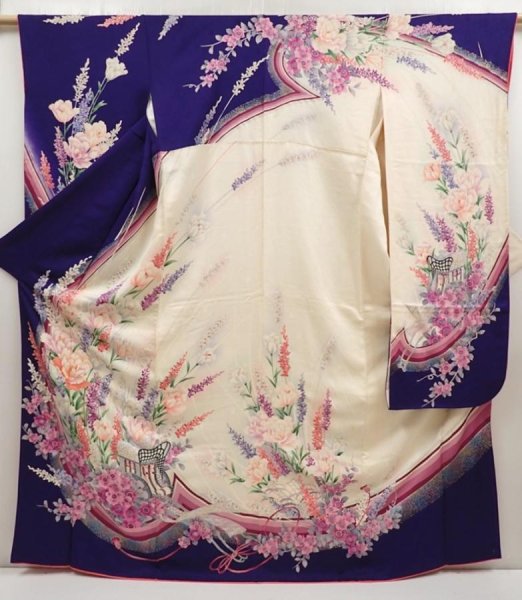 Photo1: 6827T13z1130 Vintage Japanese Kimono Silk FURISODE Royal cart Dark lavender (1)