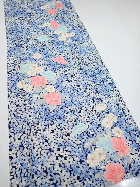 Photo2: 2H06z90  Japanese Kimono Silk  FABRIC Flowers Navy 71.7x14.6 (2)