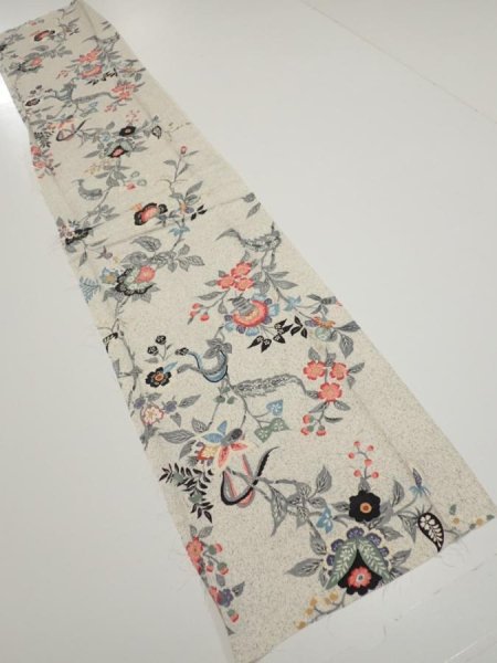 Photo4: 4K05z50  Japanese Kimono Silk  FABRIC Flowers Off-white 55.1x10.4 (4)