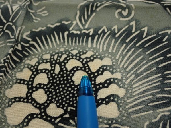 Photo6: 4K03z70  Japanese Kimono Silk  FABRIC Flower Blue-Gray 52.4x13.8 (6)