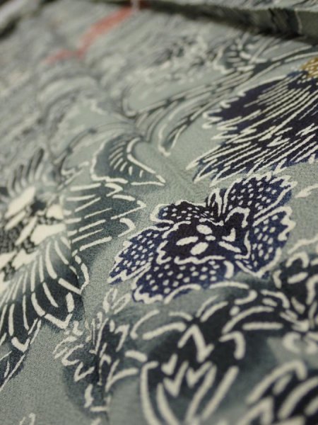 Photo5: 4K07z110  Japanese Kimono Silk  FABRIC Flower Blue-Gray 78.7x13.6 (5)
