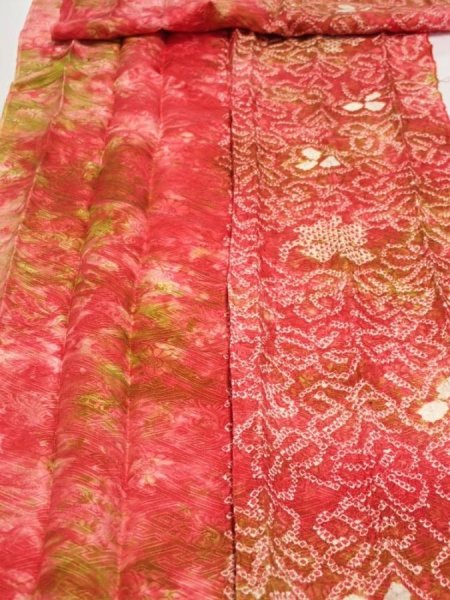 Photo2: 4K07z80  Japanese Kimono Silk SHIBORI FABRIC Flower Red-Pink 82.7x15.0 (2)
