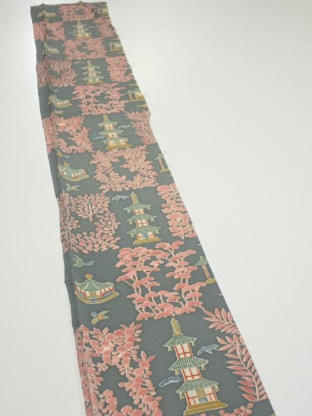 Photo3: 2V08z40  Japanese Kimono Silk  FABRIC Temple Green-Gray 56.7x7.1 (3)