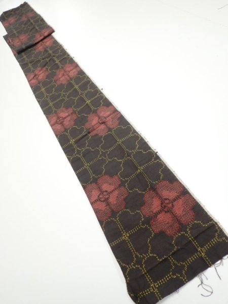 Photo5: 2V09z50  Japanese Kimono Silk TSUMUGI FABRIC Flower Black 77.2x7.1 (5)