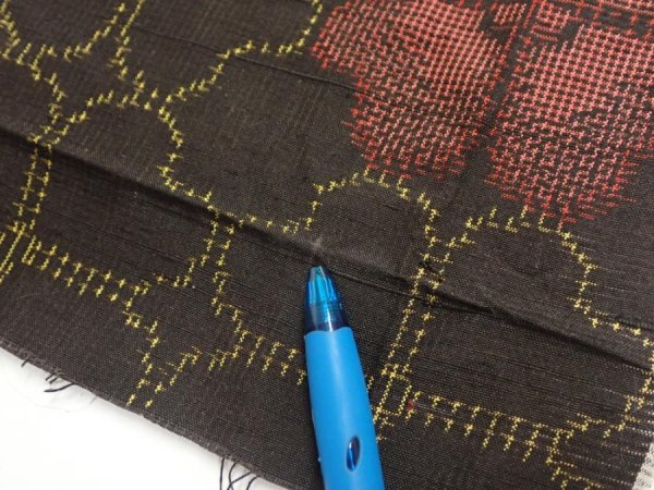 Photo6: 2V09z50  Japanese Kimono Silk TSUMUGI FABRIC Flower Black 77.2x7.1 (6)