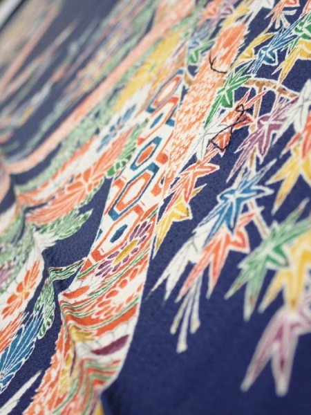 Photo4: 2R08z40  Japanese Kimono Silk  FABRIC Flowers Dark navy 57.1x7.9 (4)