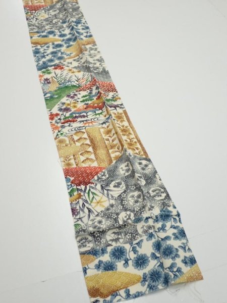 Photo2: 4D09z60  Japanese Kimono Silk  FABRIC Flowers Off-white 90.6x6.9 (2)