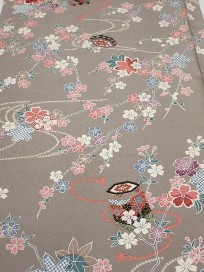 2Q02z70  Japanese Kimono Silk  FABRIC Plum branch  46.1x15.0