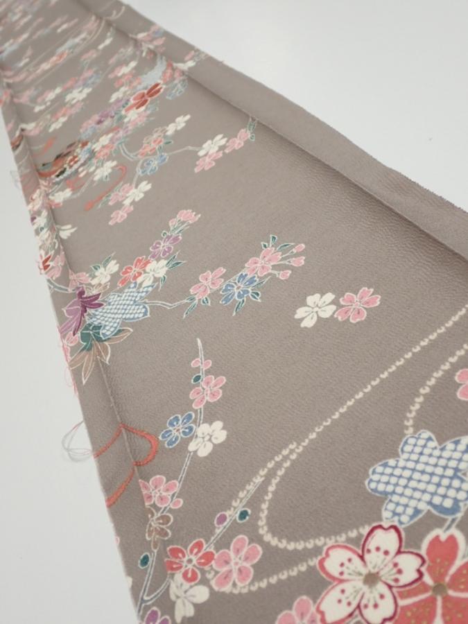 2Q07z50  Japanese Kimono Silk  FABRIC Plum branch  61.4x7.7