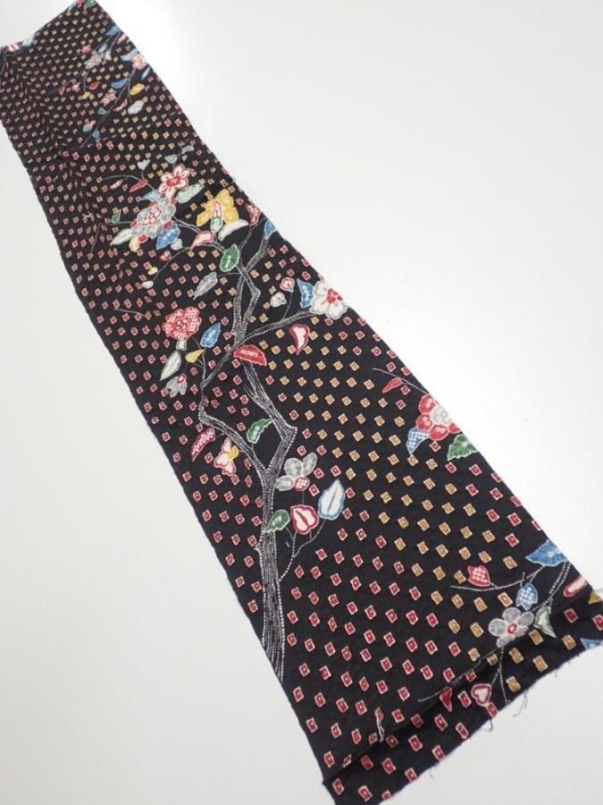 2S10z30  Japanese Kimono Silk  FABRIC Flower Black 34.6x6.9