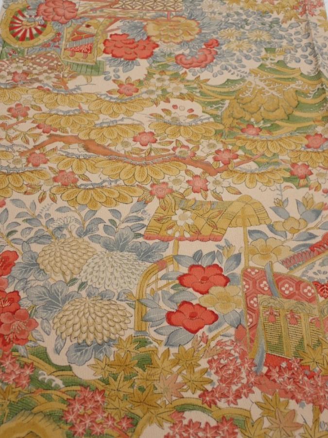 2Q01z70  Japanese Kimono Silk  FABRIC Royal cart Light brown-gray 47.2x14.6